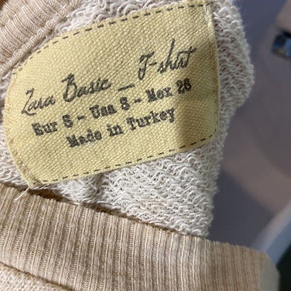 Zara‎ Basic T Shirt, novelty bear woods nature print, long line cream, s - Picture 7 of 7